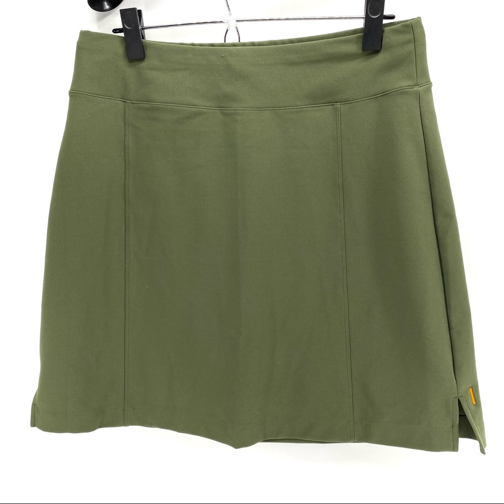Lucy green athletic skirt